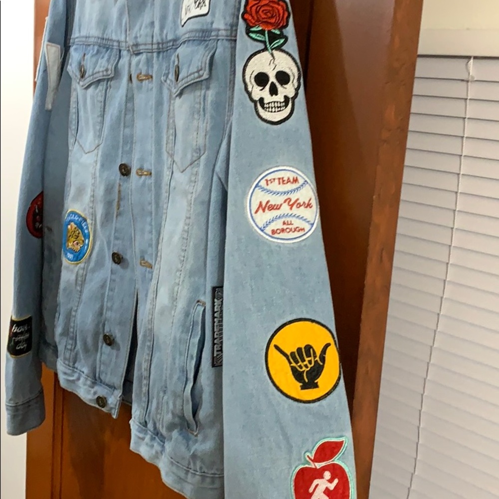 Oversized Denim Jacket - Picture 3 of 3